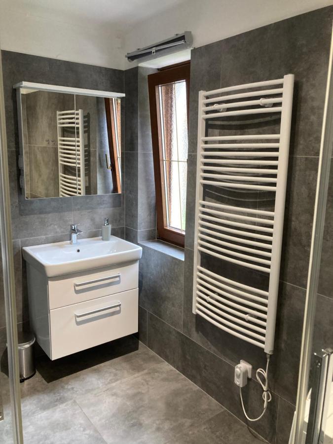 Haus Waldblick Apartment Hopfgarten in Defereggen ภายนอก รูปภาพ