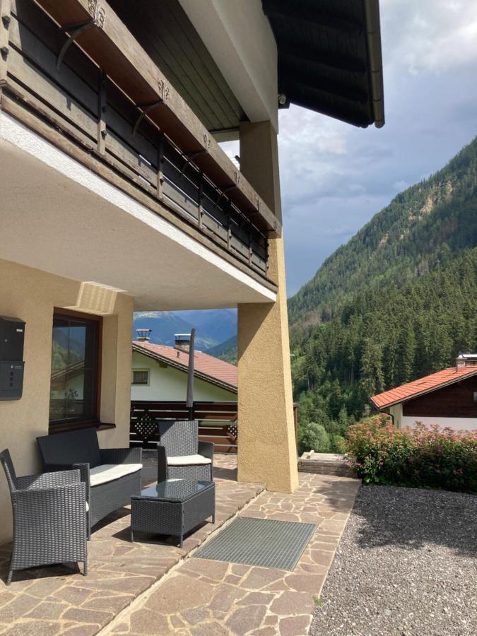 Haus Waldblick Apartment Hopfgarten in Defereggen ภายนอก รูปภาพ