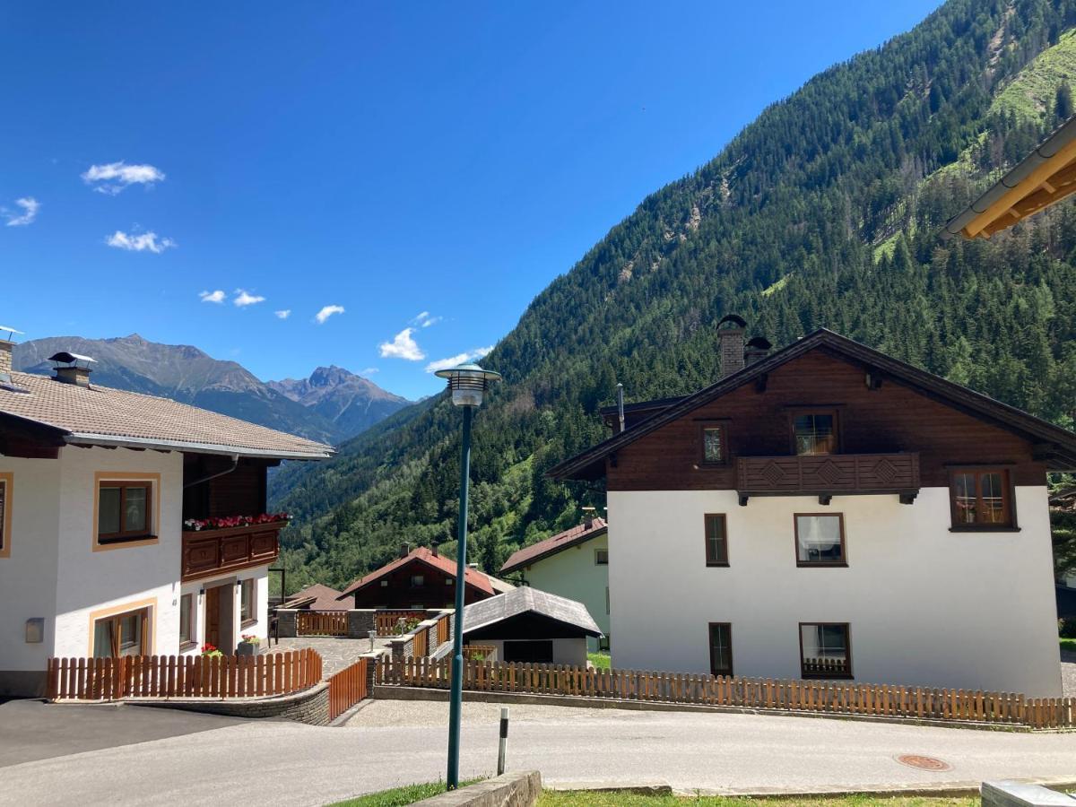 Haus Waldblick Apartment Hopfgarten in Defereggen ภายนอก รูปภาพ